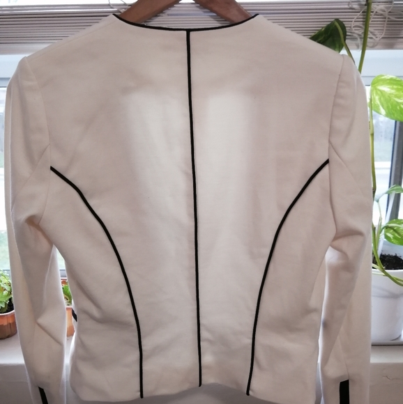 Chic blazer - Picture 2 of 5